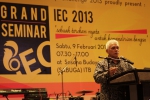 grand-seminar-iec-2013-hatta-rajasa-dan-jusuf-kalla-berbagi-kiat-menjadi-entrepreneur-sukes