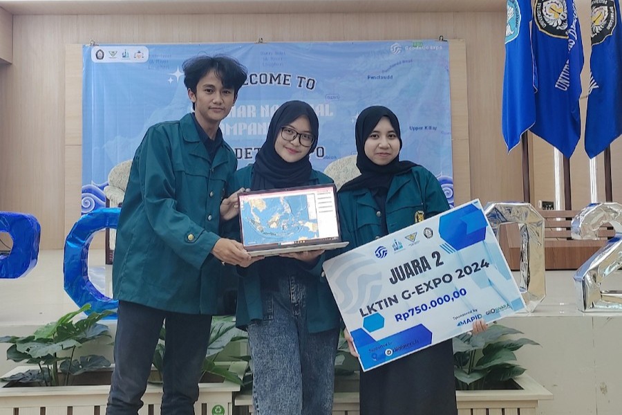 ciptakan-webgis-untuk-analisis-pengaruh-tingkat-pengangguran-di-indonesia-tim-east-juara-2-geodetic-expo