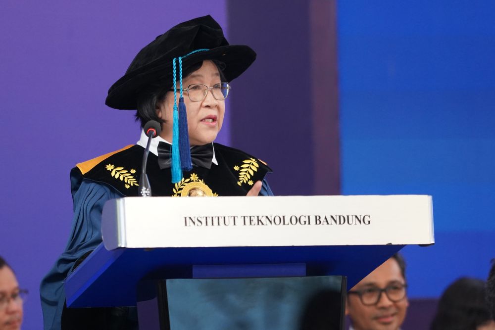 orasi-ilmiah-prof-maria-immaculata-iwo-peran-imunomodulator-dalam-kesehatan