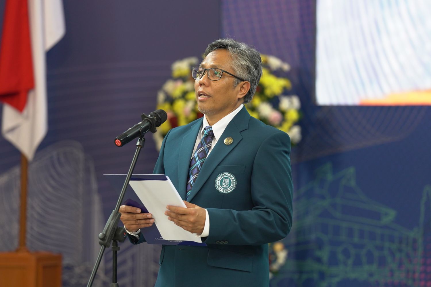 rector-inaugurates-itb-work-unit-leaders
