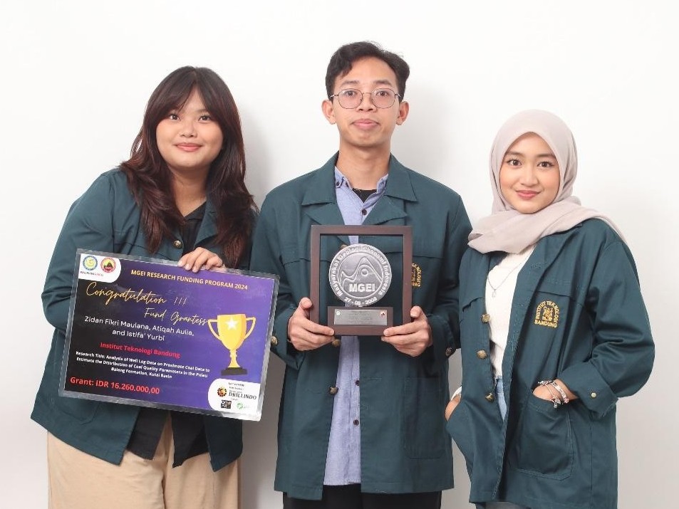 tim-mahasiswa-itb-raih-pendanaan-riset-nasional-mgei-teliti-estimasi-kualitas-batubara-di-kalimantan-timur