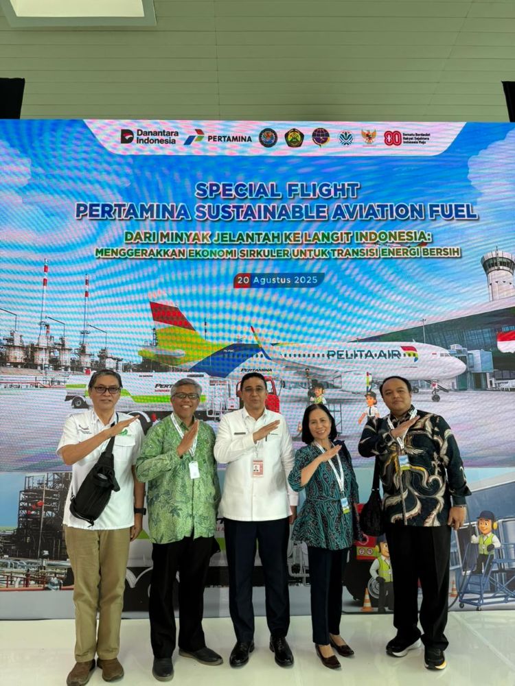 pertamina-partners-with-itb-to-launch-inaugural-flight-using-sustainable-aviation-fuel-saf-ushering-in-a-new-era-of-clean-energy-in-indonesia