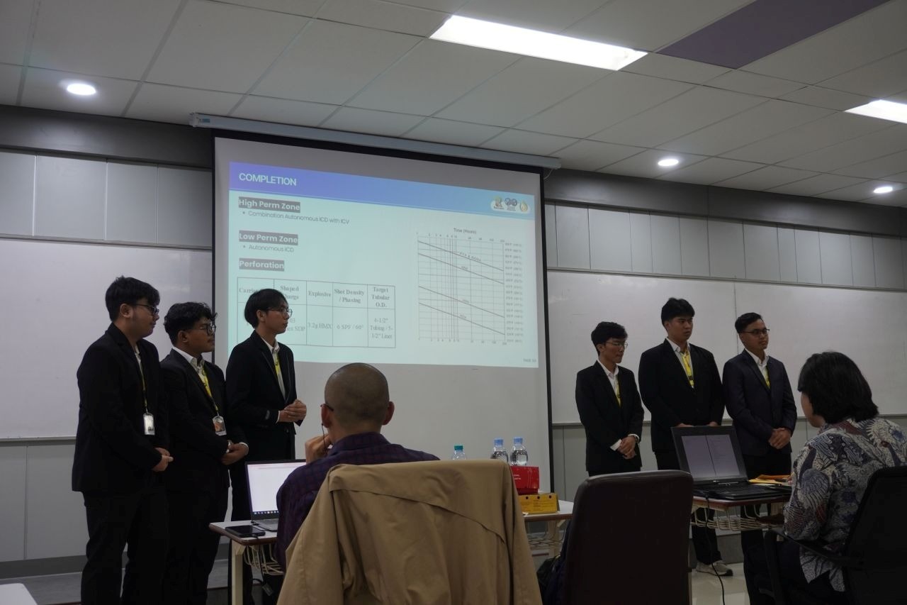 itb-petroleum-engineering-students-win-1st-place-at-international-competition-through-low-carbon-oil-field-development-innovation