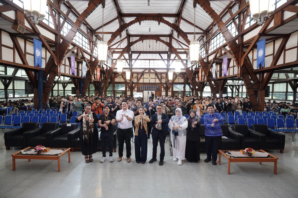itb-holds-studium-generale-nadia-habibie-emphasizes-the-role-of-engineers-as-nation-builders-in-the-era-of-technological-transformation