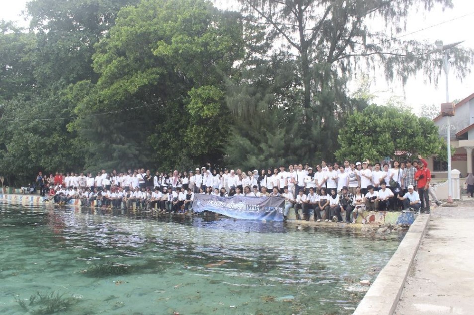 kuliah-lapangan-hidrografi-itb-di-pulau-pramuka-pengukuran-pasang-surut-hingga-eksplorasi-bawah-laut