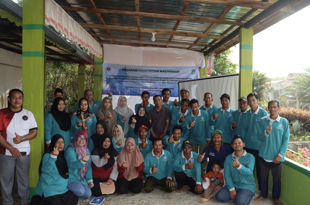 itb-dorong-petani-desa-teluk-bayur-terapkan-teknologi-usahatani-lahan-gambut-berkelanjutan