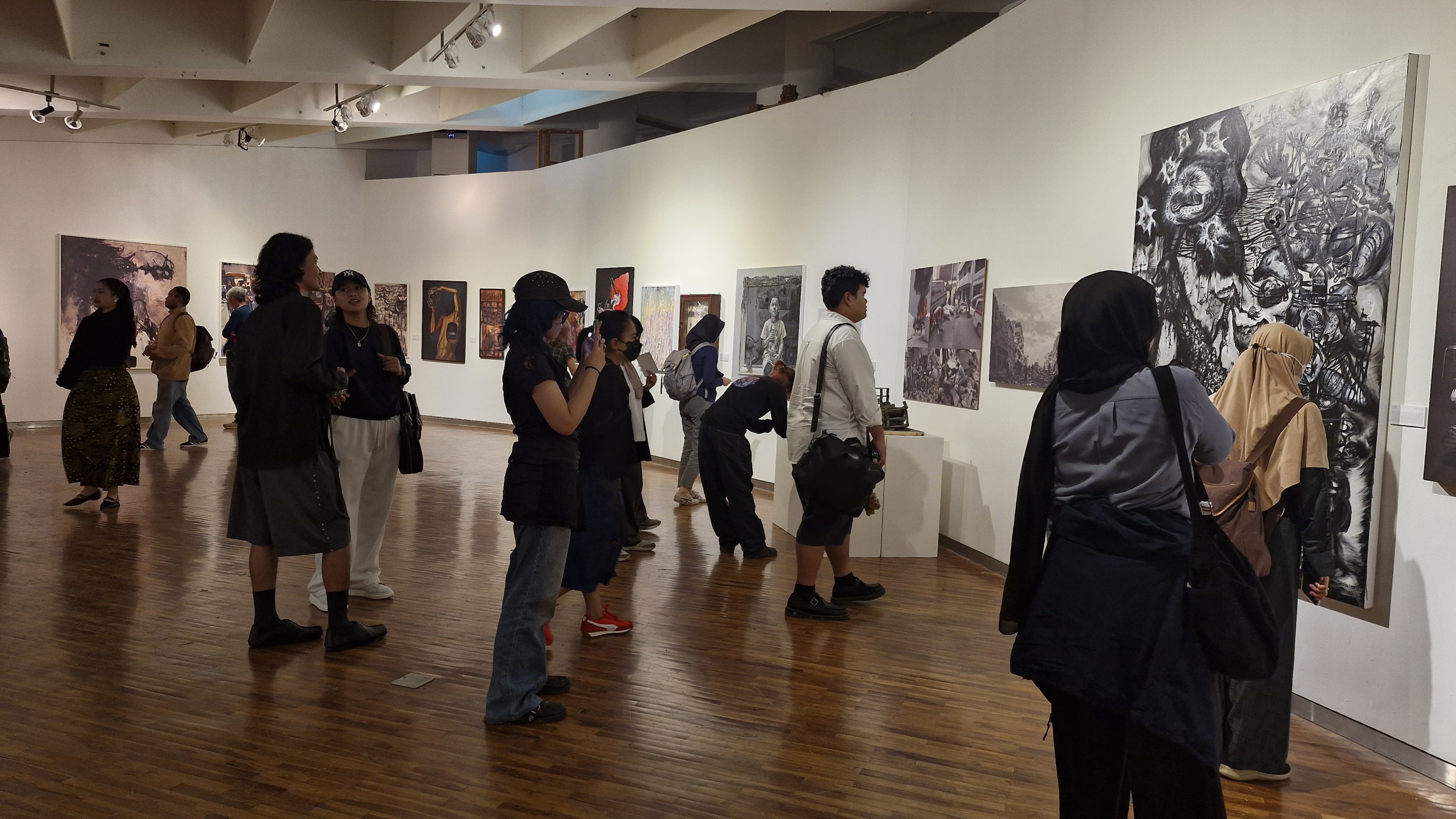 kolaborasi-internasional-dalam-pameran-occupied-truth-the-art-intifada