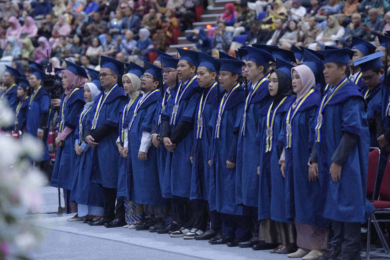 itb-mewisuda-1877-lulusan-pada-wisuda-kedua-tahun-akademik-20242025