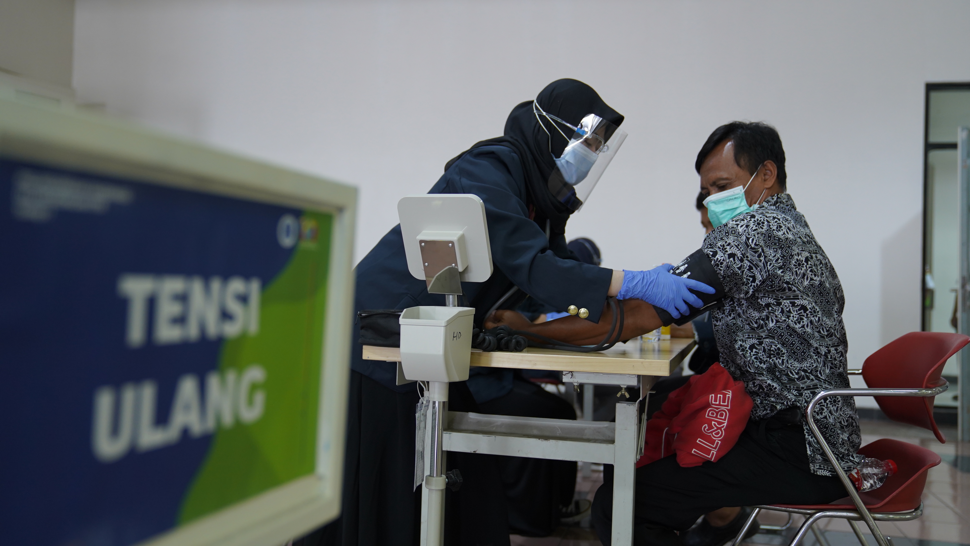 itb-to-manage-covid-19-vaccination-for-itb-lecturers-staffs-and-pensioners