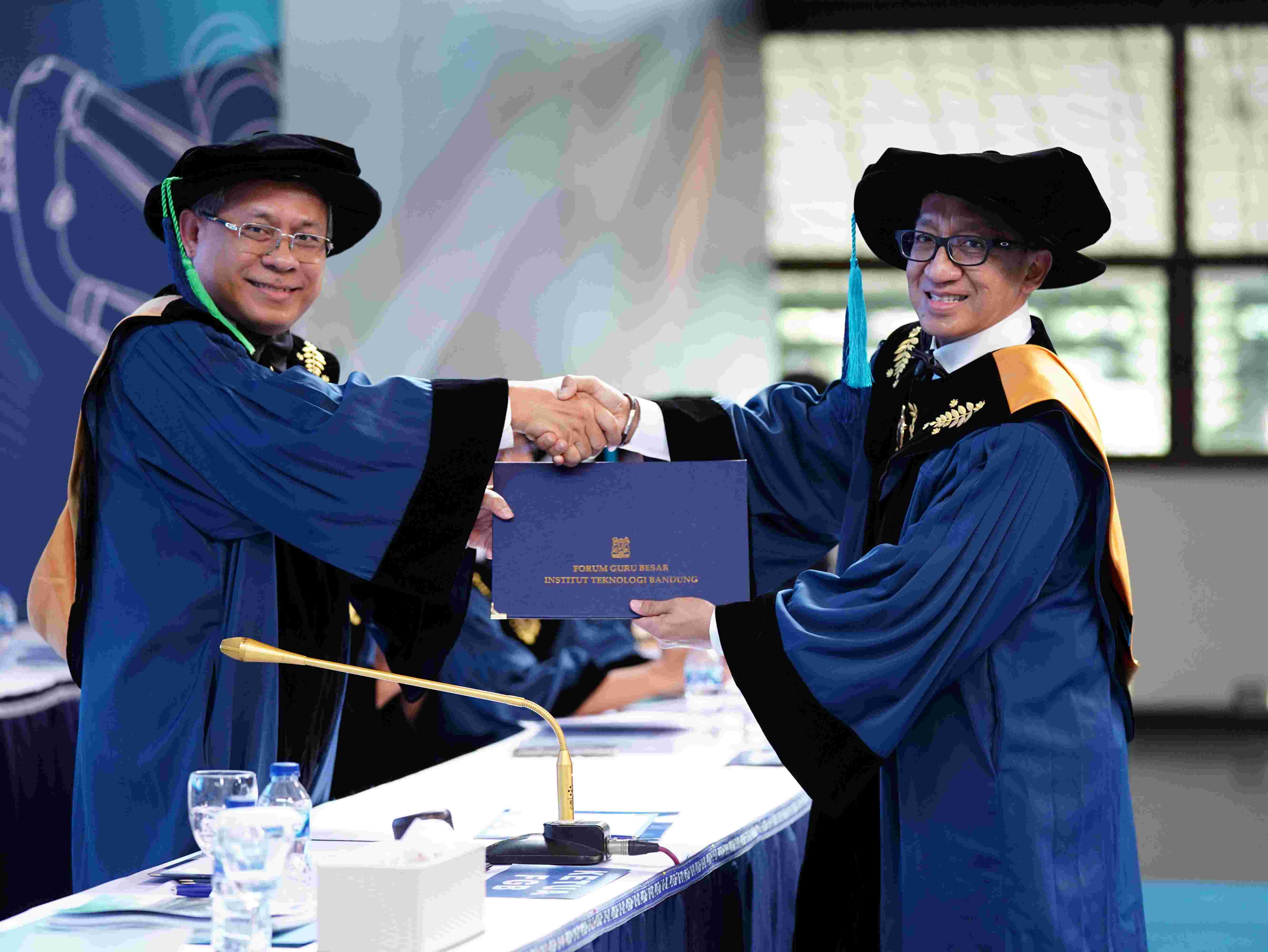 prof-iwan-inrawan-wiratmadjas-scientific-oration-leveraging-open-innovation-for-technological-strategies-of-smes-towards-green-industry