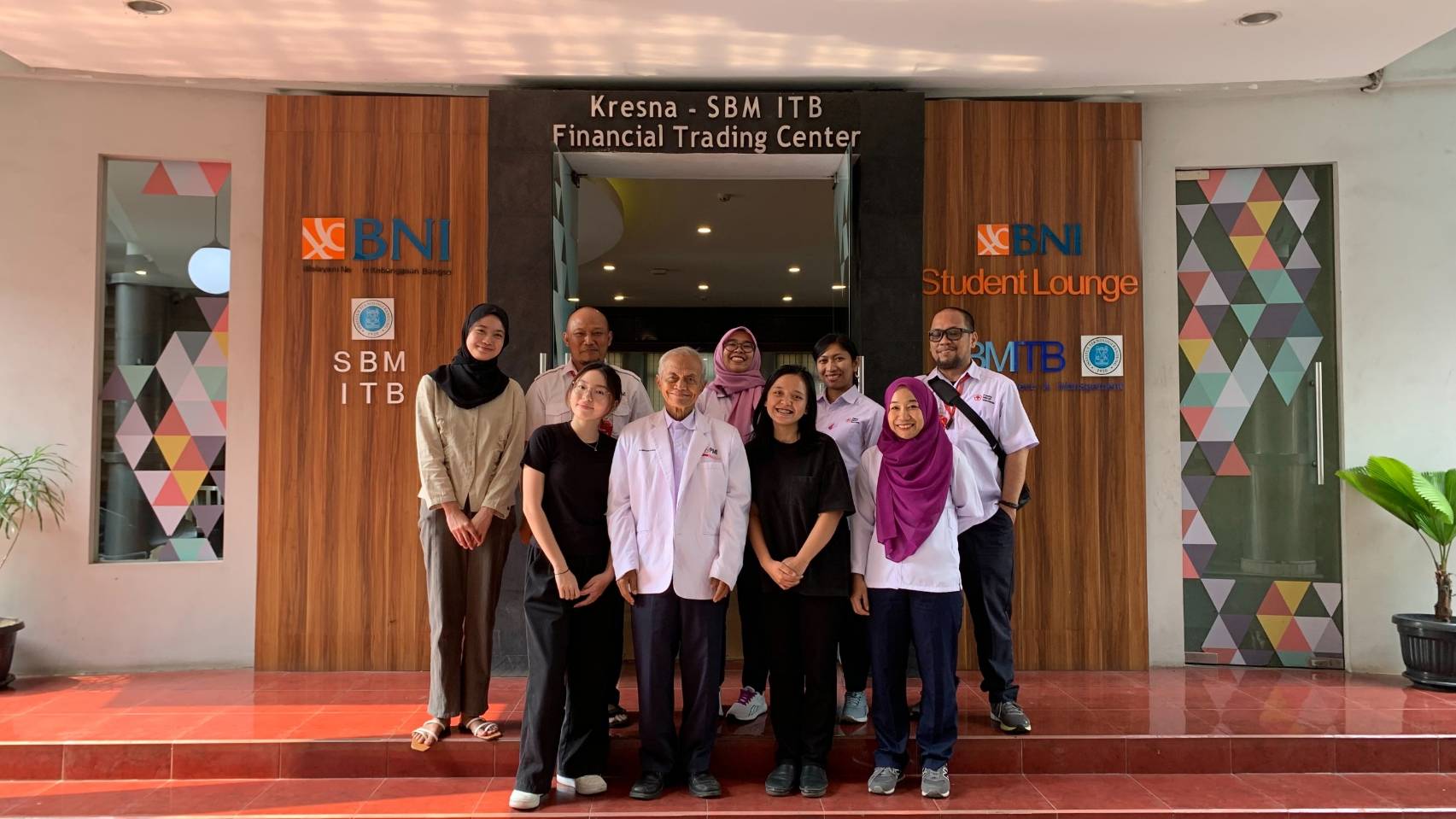 kmm-peduli-ajak-mahasiswa-itb-dan-publik-untuk-lakukan-donor-darah