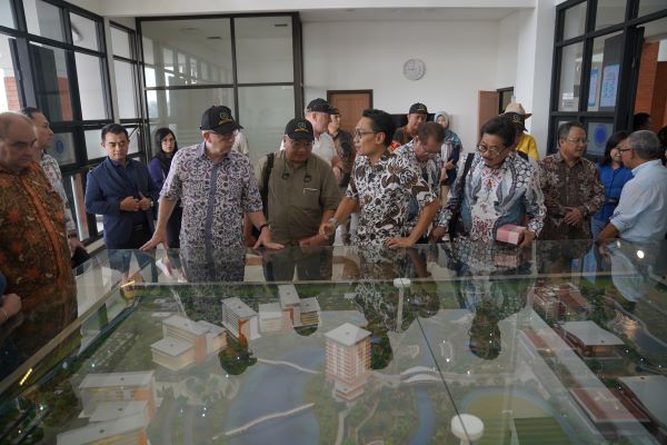 itb-cirebon-campus-attracts-investors-pledges-commitment-to-human-resource-development-in-rebana