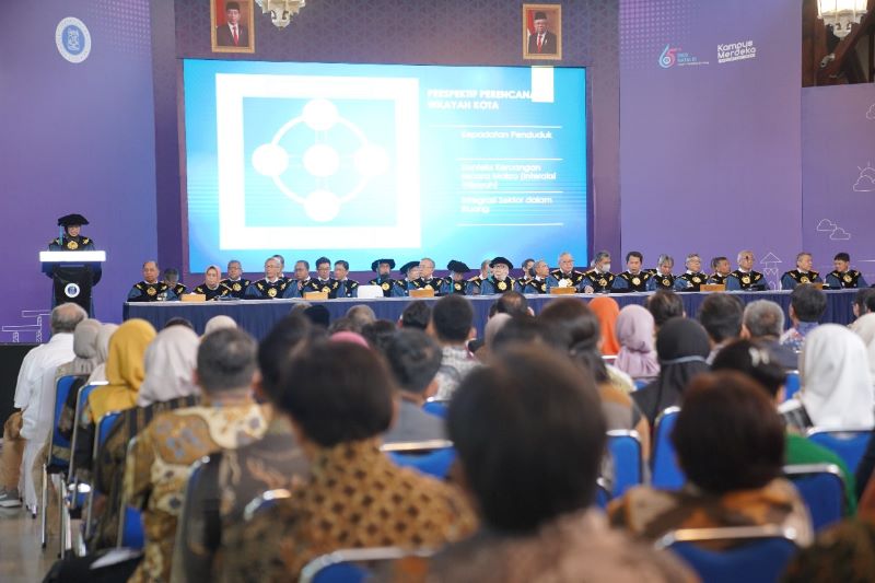 scientific-lecture-by-prof-sri-maryati-sustainable-infrastructure-management-from-the-perspective-of-regional-and-urban-planning