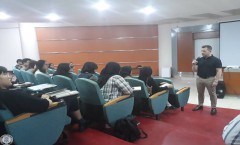 jeffry-thorpe-from-university-of-leeds-gave-a-public-lecture-at-fsrd-itb