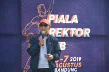 prof-kadarsah-suryadi-officially-opened-itb-rector-cup